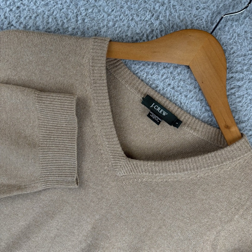 J Crew Sweater Mens Large Tan 100% Cashmere V Neck Soft Preppy Casual *READ*
